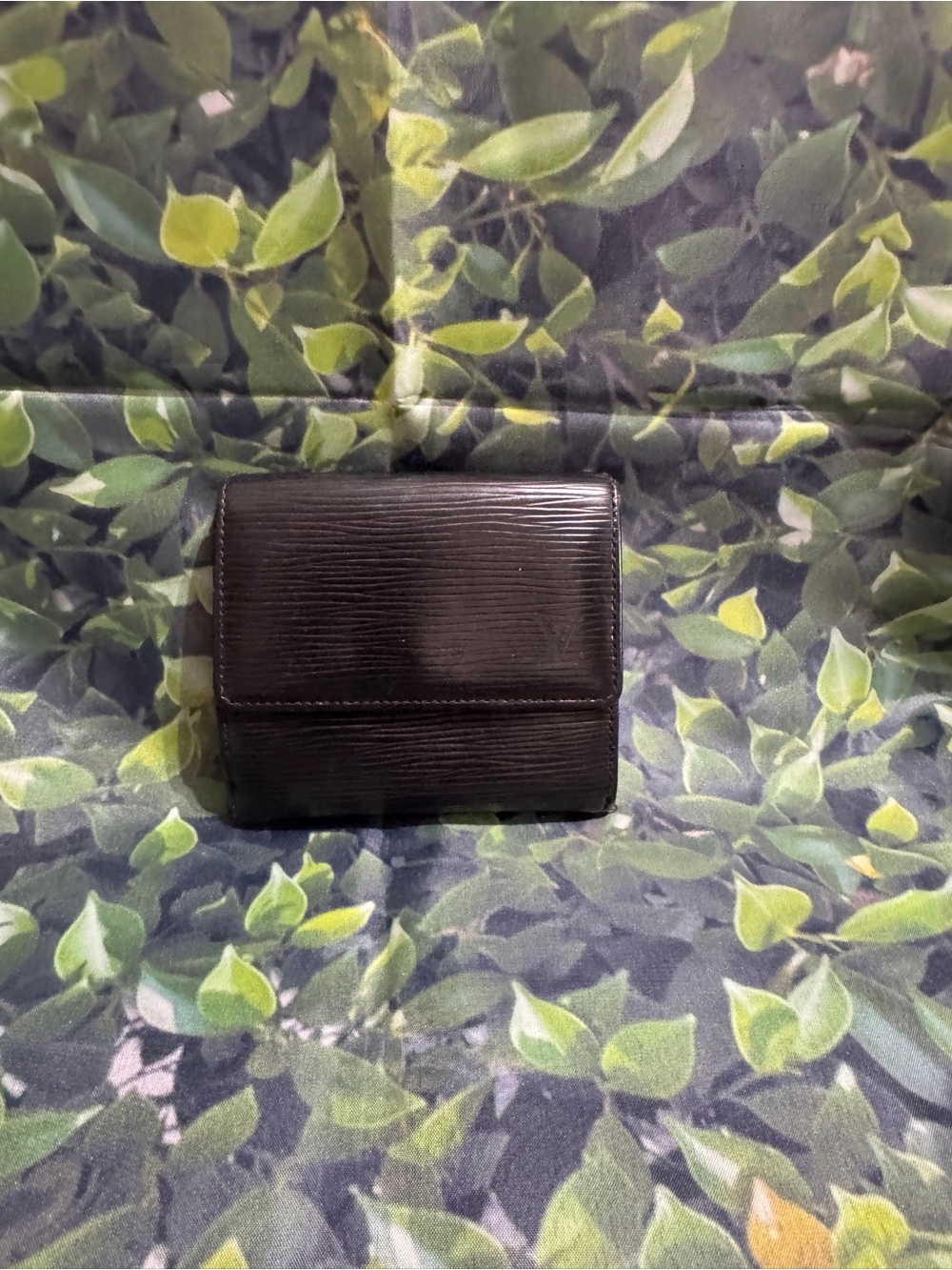 Louis Vuitton Black Epi Bifold Leather wallet